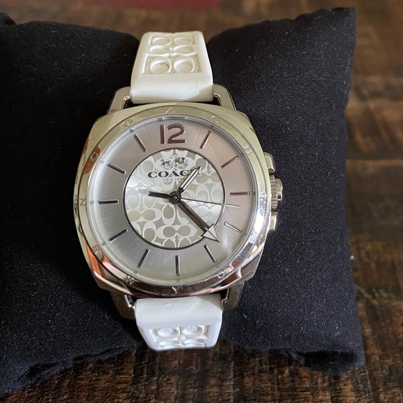 Coach watch - Picture 3 of 3